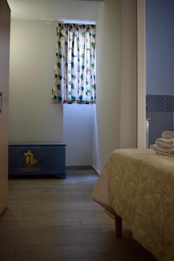 La Casa Dei Leoni Di Sicilia Apartment Palermo Exterior photo
